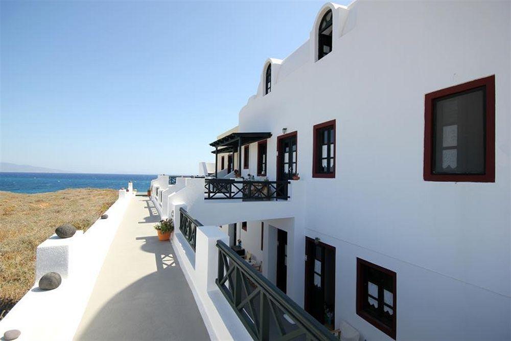 Vrachia Studios & Apartments Oia Eksteriør billede