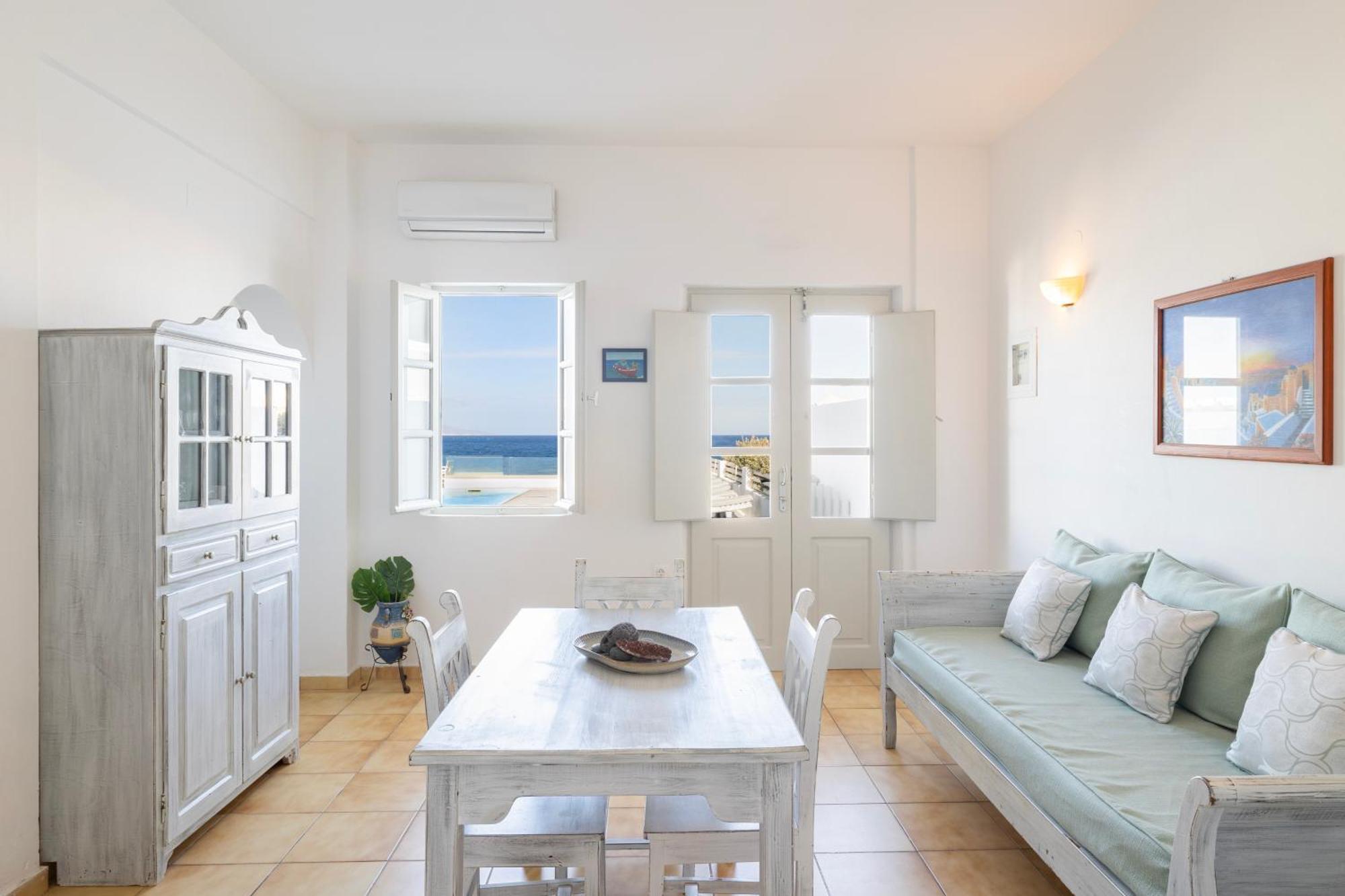 Vrachia Studios & Apartments Oia Eksteriør billede