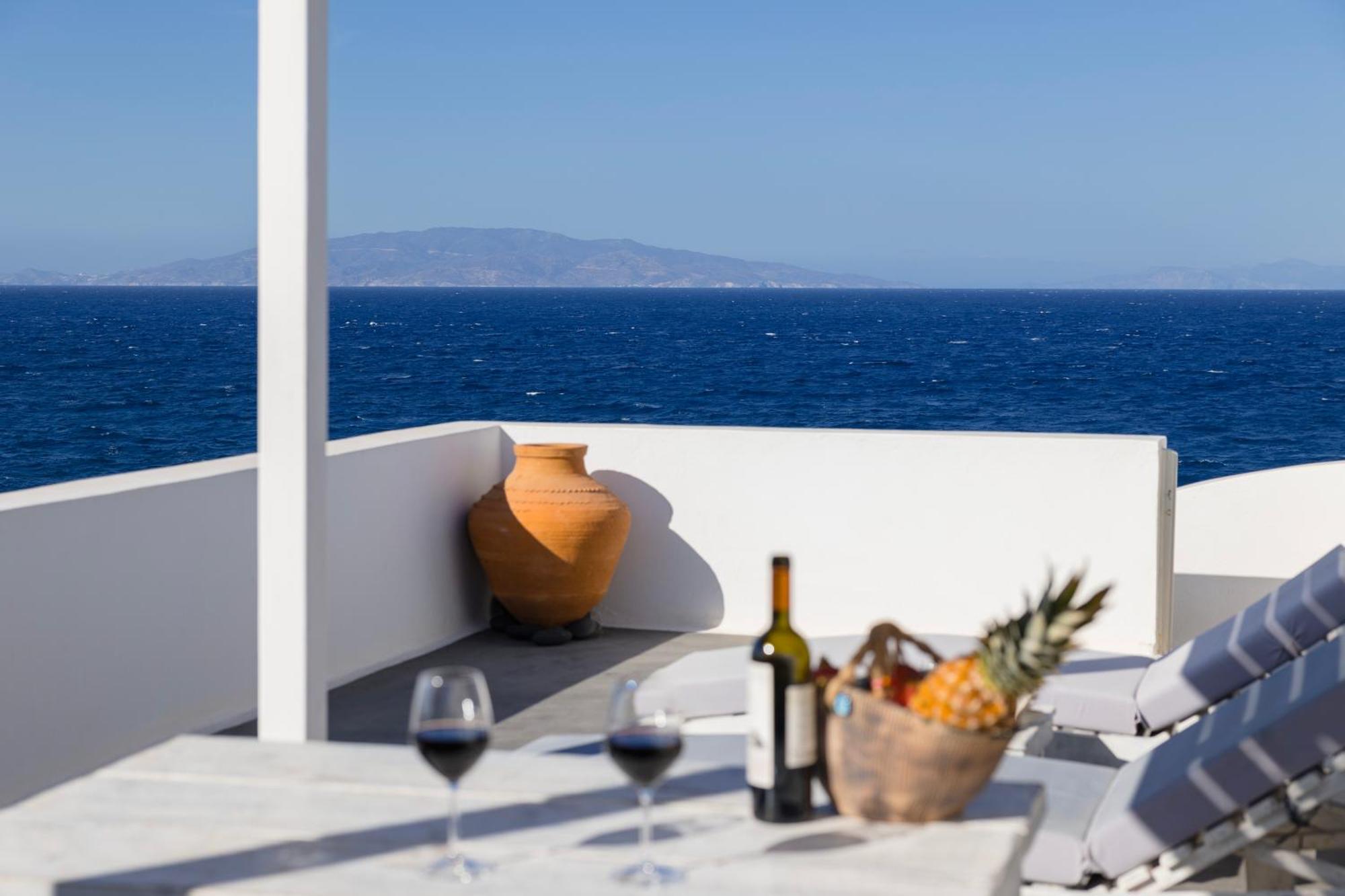Vrachia Studios & Apartments Oia Eksteriør billede
