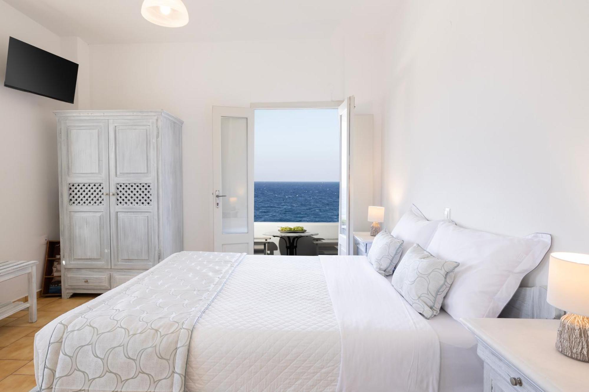 Vrachia Studios & Apartments Oia Eksteriør billede